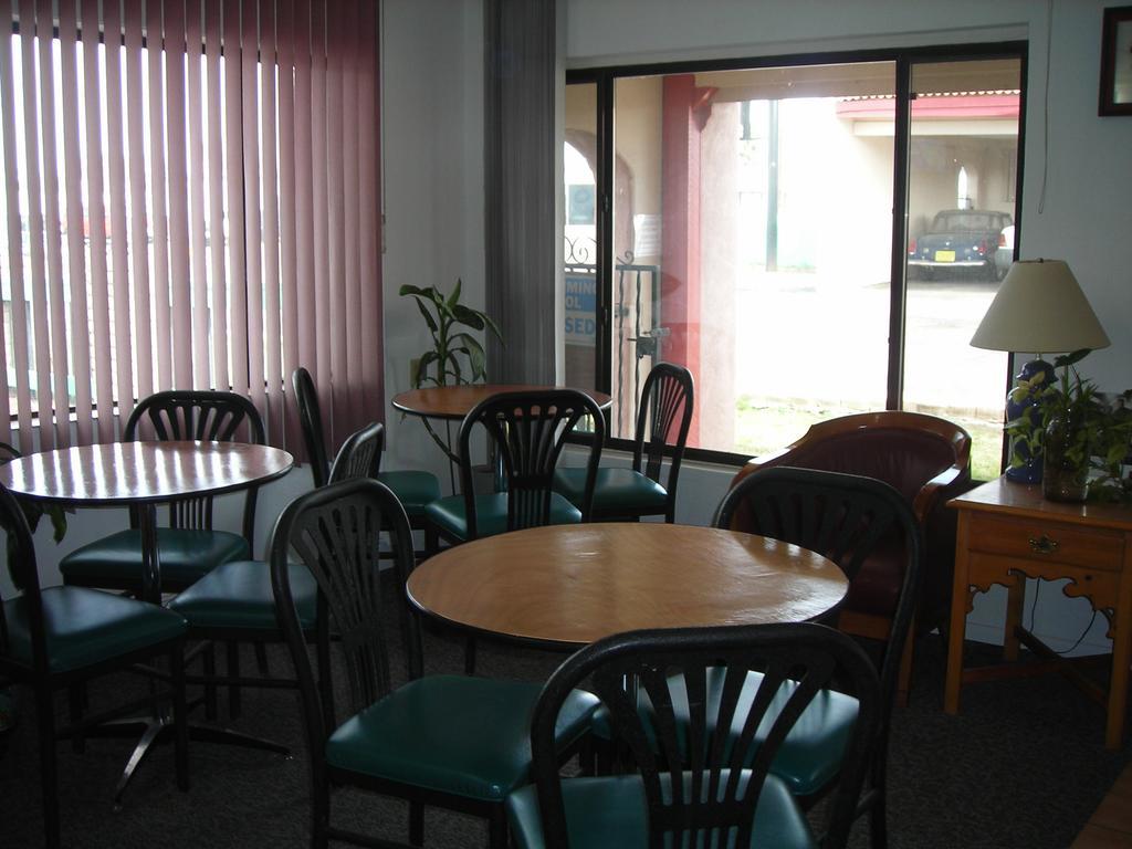 Cozy Inn Cortez Ngoại thất bức ảnh
